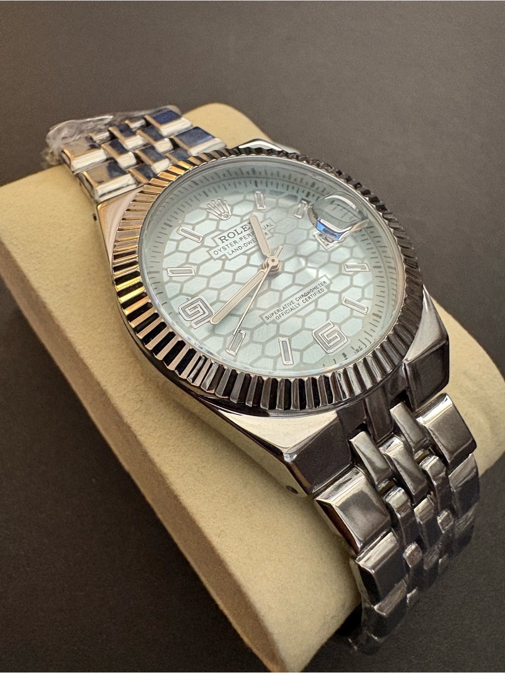 Stainless Steel Silver Fashion Men’s Unisex Watch Light Blue Dial 36mm